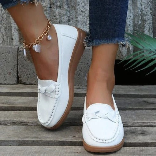 Women's Leather Loafers Slip On Cushioned Walking Shoes